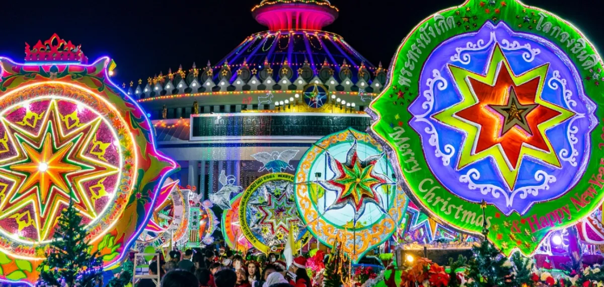 Travel route for the faithful of two religions, Buddhism and Christianity: Sakon Nakhon Christmas Star Parade