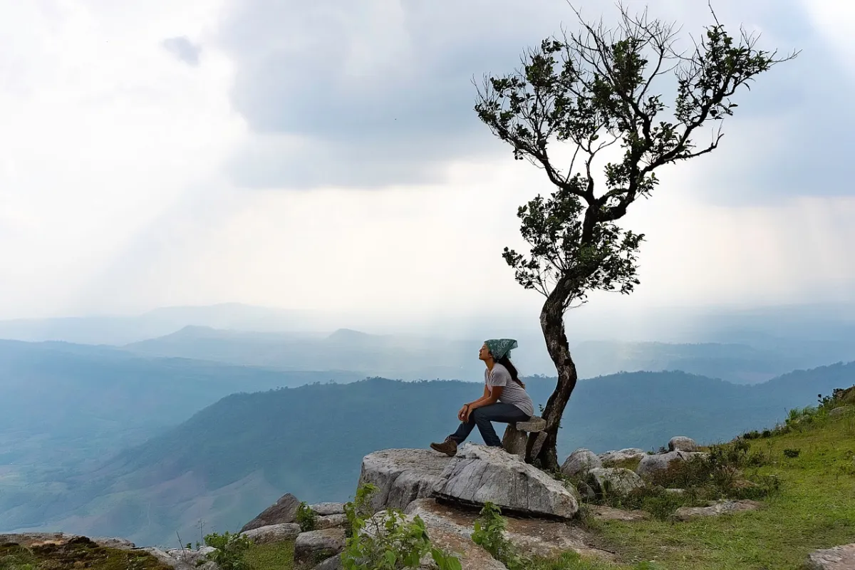 Nature Tourism – Conquering the Nature at “Pha Lok Luang” (Lok Luang Cliff), Phu Bak Dai, Loei Province