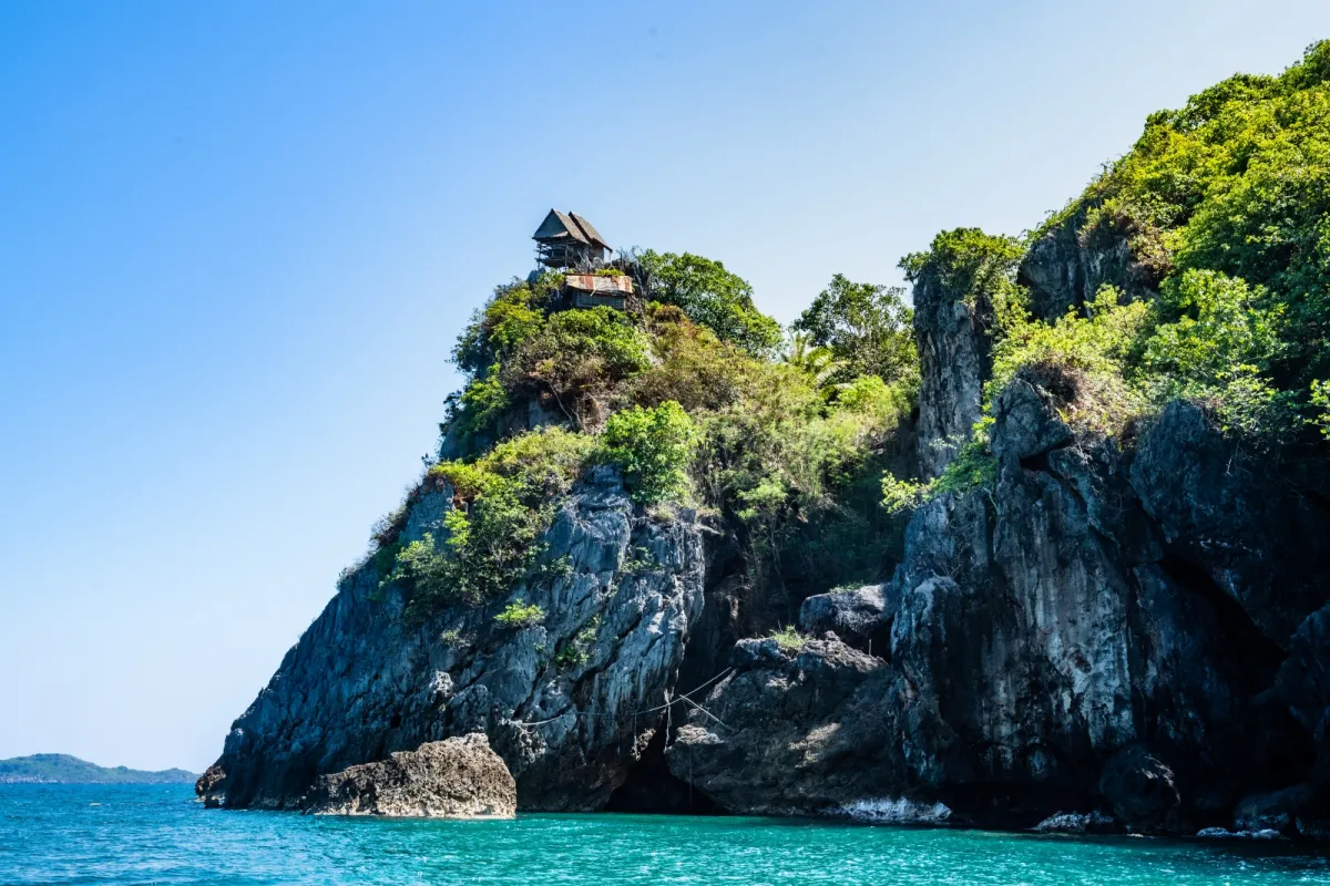 Explore the Magnificent Seven Seas of Chumphon - Coconut Island
