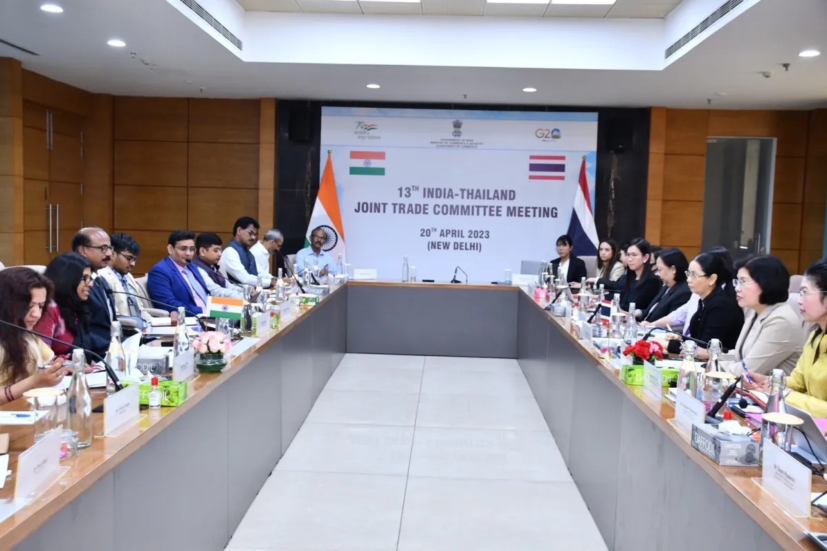 Thailand - India discuss JTC to overcome trade barriers, connect digital financial systems, promote film production - health tourism
