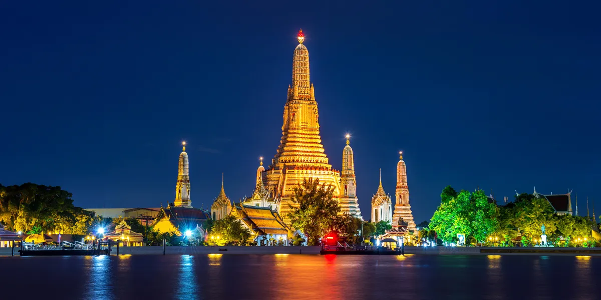 Phra Prang of Wat Arun to Be Nominated for World Heritage Status