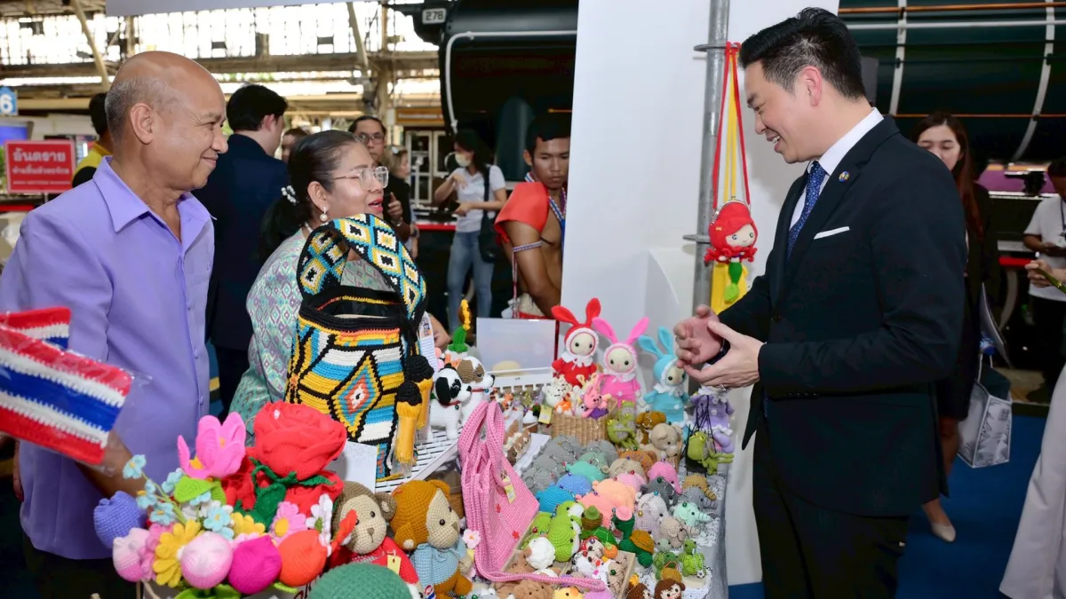 政府は、アメイジング タイランド グランドセールプロジェクトを立ち上げました。