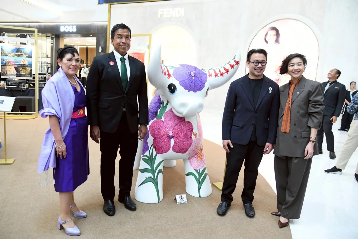 ペルーと国交樹立六十周年を記念し、バンコクで、彫刻が、展示されています。