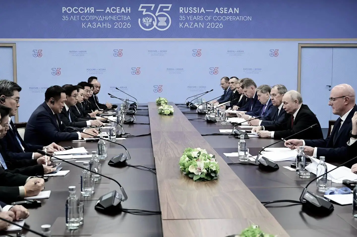 Thailand and Russia Holds Bila...