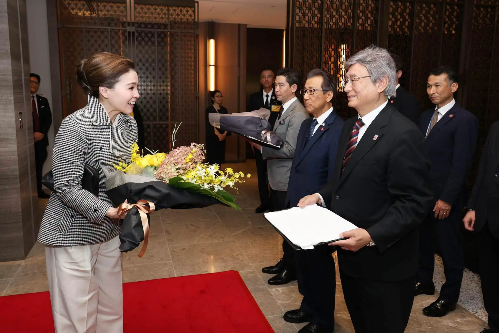 Her Majesty the Queen Visits J...